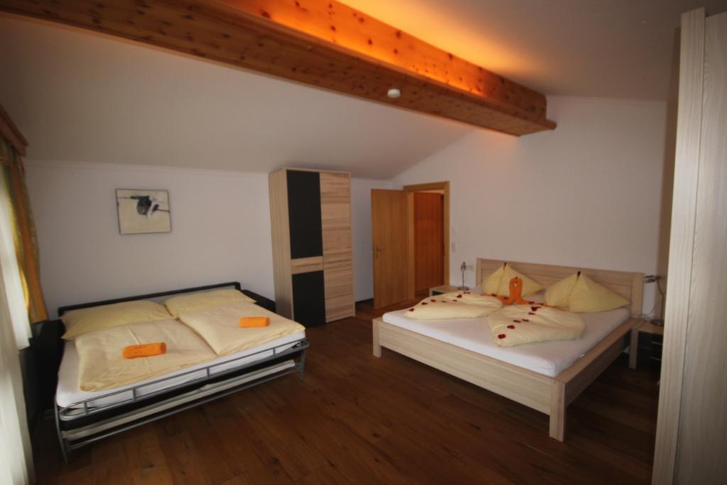 Alpenappartement Kaprun Ngoại thất bức ảnh