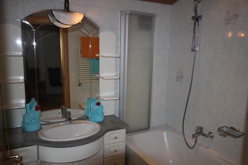 Alpenappartement Kaprun Ngoại thất bức ảnh