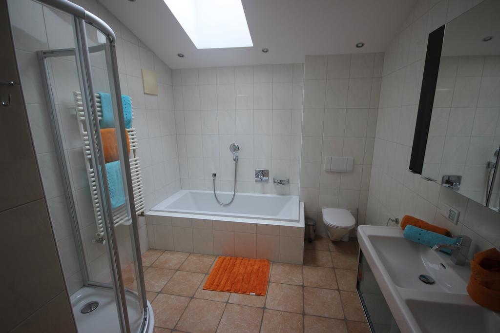 Alpenappartement Kaprun Ngoại thất bức ảnh